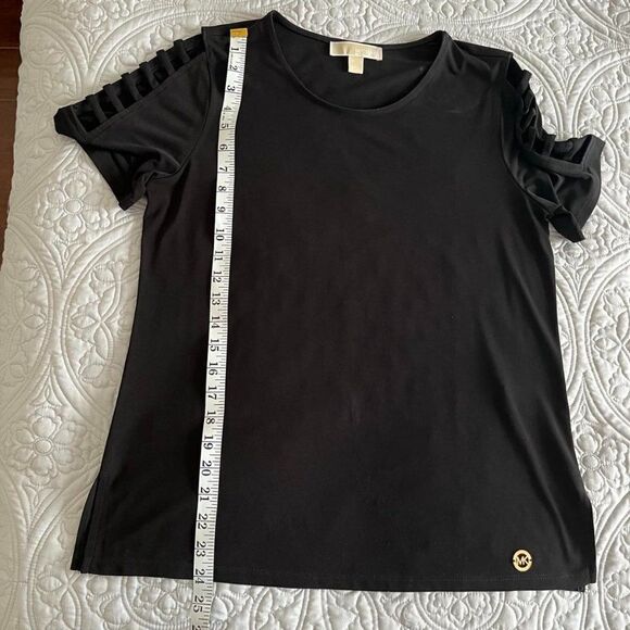 MICHAEL MICHAEL KORS || Black Short Ladder Sleeve Top. Sz. M - Picture 8 of 8